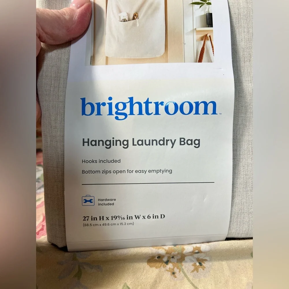Brighton Cream Hanging Laundry Bag